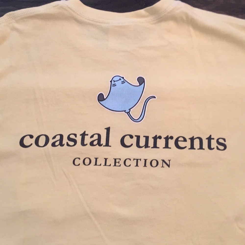 Yellow Coastal Currents T-Shirt Size Medium